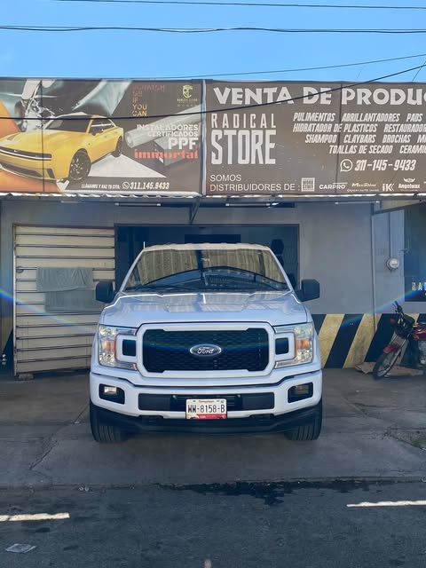 Radical Store, venta de productos de detallado